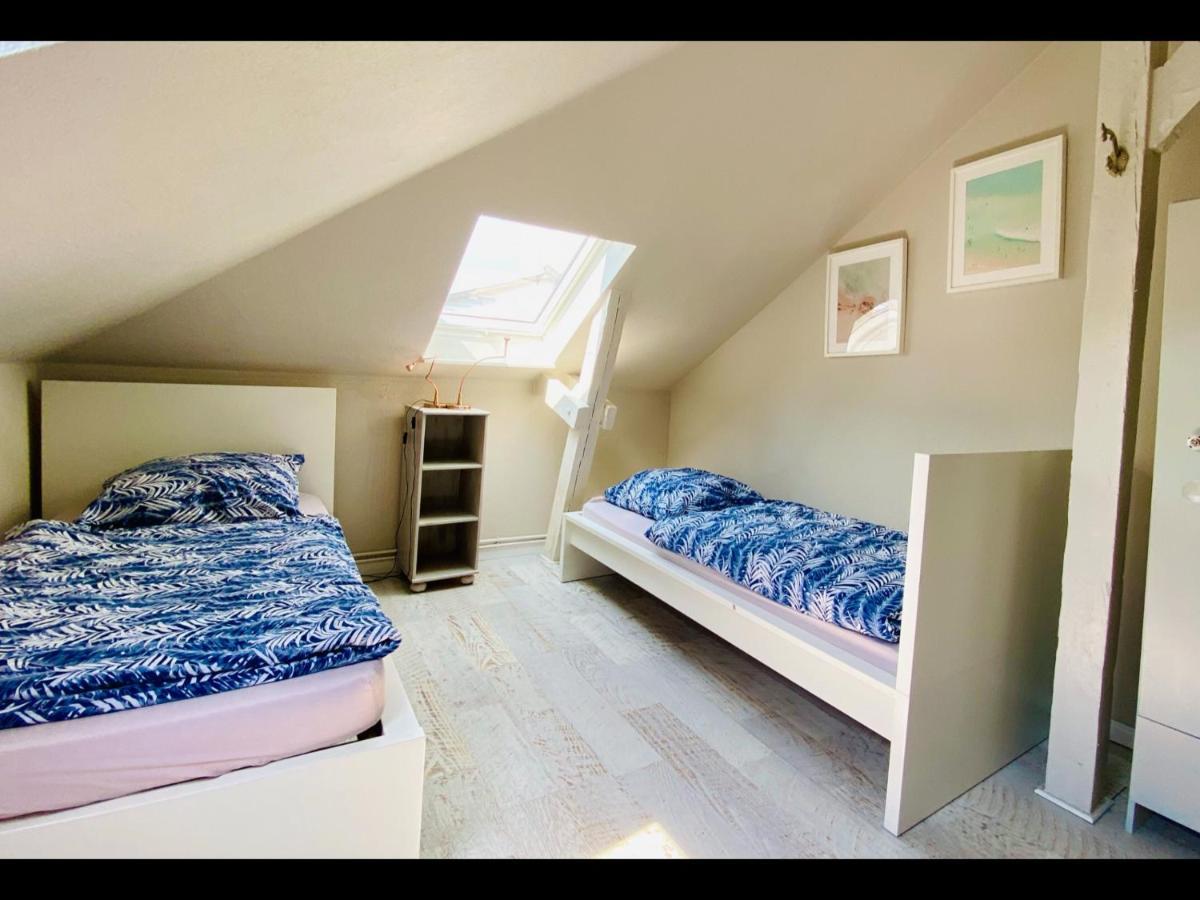 Ankerplatz Neumuenster, Parkplatz Apartman Kültér fotó